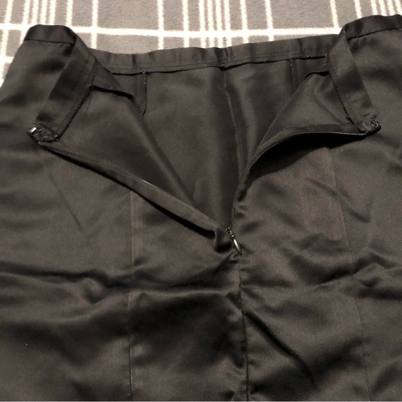 Black Satin Mermaid Flare Maxi Skirt Invisible Zipper Size Small - Picture 7 of 7